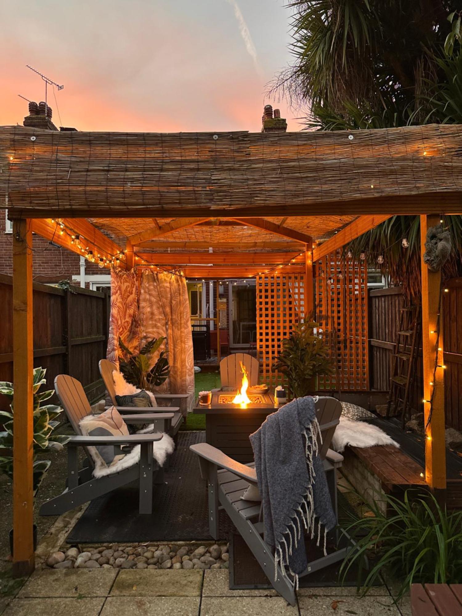 Luxury Central 2-Bed Townhouse - Parking, Hot Tub & Fire Pit Canterbury Exterior photo